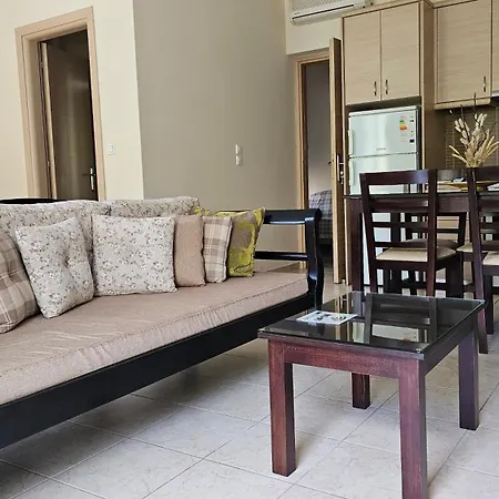 Naiades Apartamento Caristo